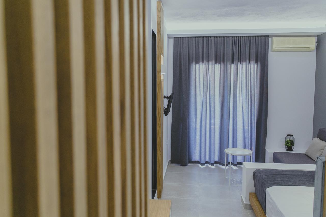 Hotel Papagalos Неос-Мармарас Экстерьер фото