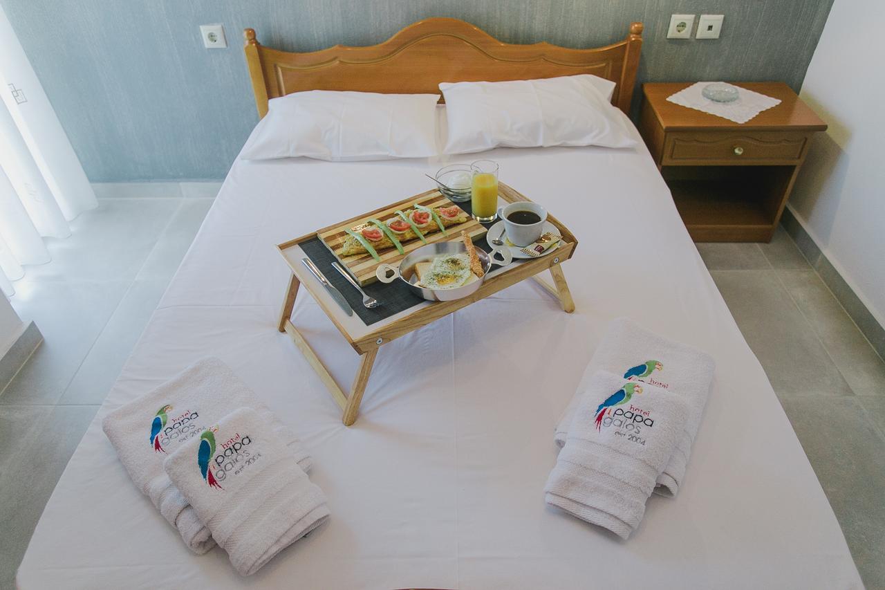 Hotel Papagalos Неос-Мармарас Экстерьер фото